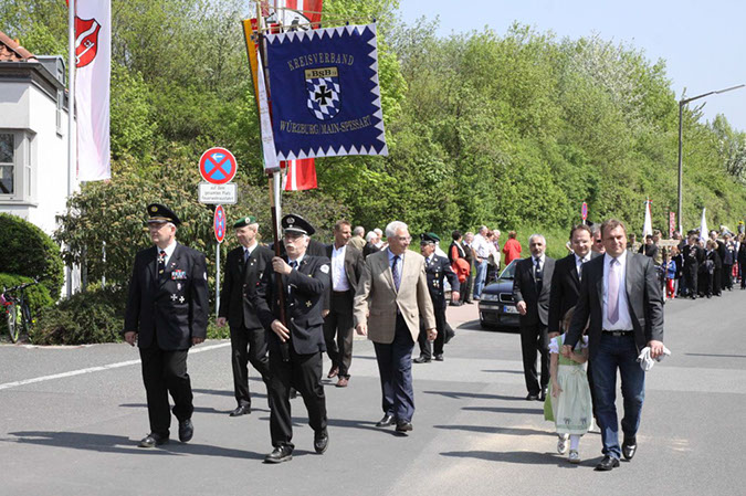 Festzug 5. Traditionsverbändetreffen in Kürnach
5. Mai 2013 